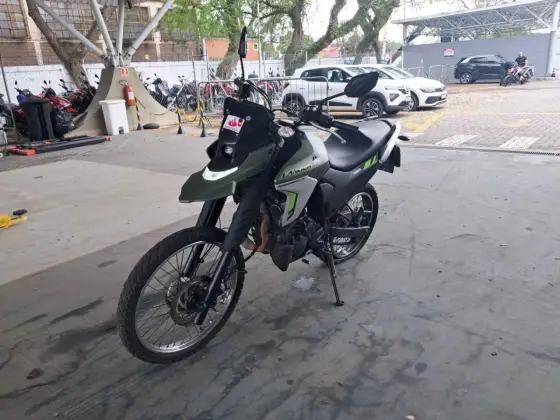 YAMAHA XTZ 250 LANDER CONNECTED 