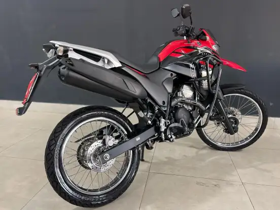 YAMAHA-XTZ 250 LANDER-2024