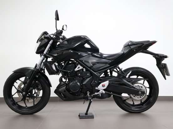 YAMAHA-MT-03 YAMAHA-MT-03-2017