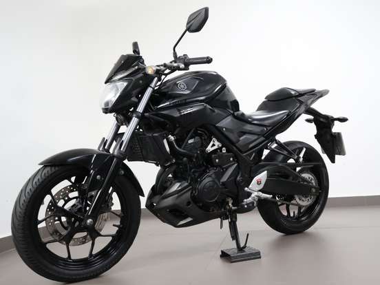 YAMAHA-MT-03 YAMAHA-MT-03-2017