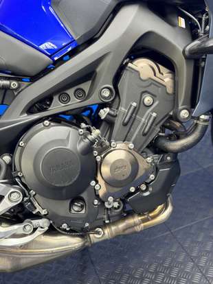 YAMAHA-MT-09-2023