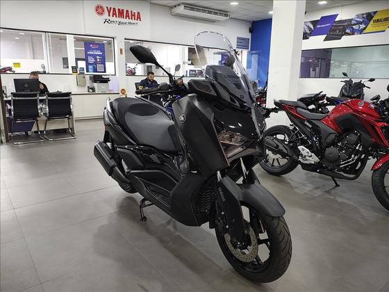 YAMAHA XMAX 250 CONNECTED ABS 