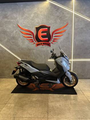 YAMAHA XMAX 300 CONNECTED ABS 