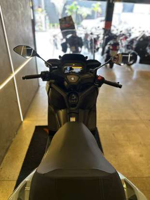 YAMAHA-XMAX 300 CONNECTED ABS-2026