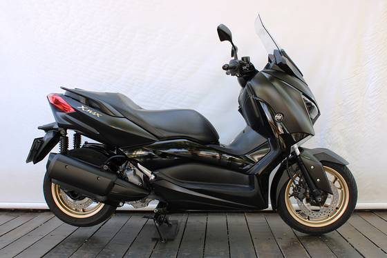 YAMAHA XMAX ABS 