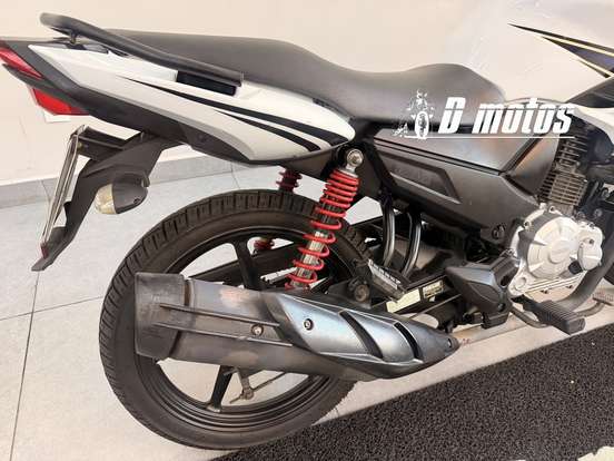 YAMAHA-YS 150 FAZER SED YAMAHA-YS 150 FAZER SED-2013