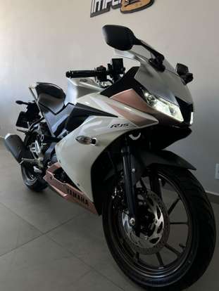 YAMAHA-YZF R15-2026
