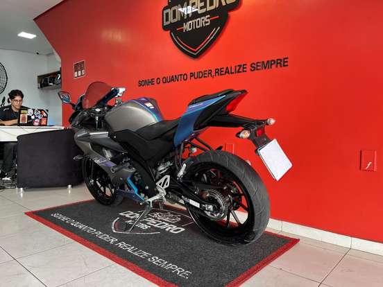 YAMAHA-YZF R15 YAMAHA-YZF R15-2025
