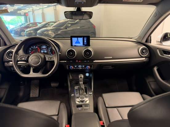 AUDI-A3-2020