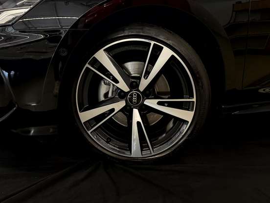 AUDI-A3-2023