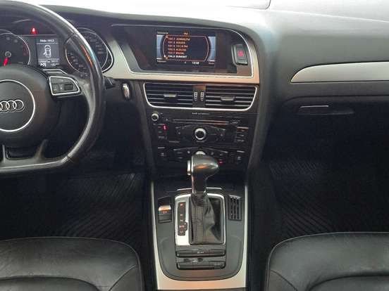 AUDI-A4-1.8 TFSI AMBIENTE GASOLINA 4P MULTITRONIC AUDI-A4-2014