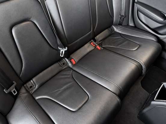 AUDI-A4-1.8 TFSI AMBIENTE GASOLINA 4P MULTITRONIC AUDI-A4-2015