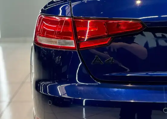 AUDI-A4-2.0 TFSI GASOLINA PRESTIGE PLUS S TRONIC AUDI-A4-2019