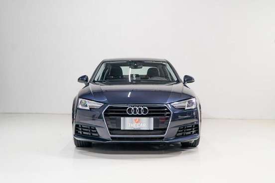 AUDI-A4-2017