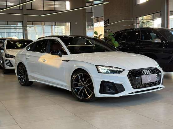 AUDI-A5-2022