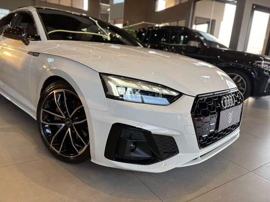 AUDI-A5-2022