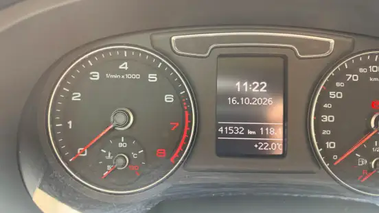 AUDI-Q3-2017