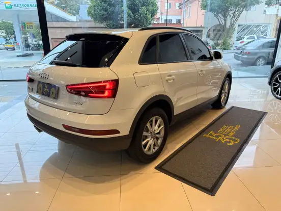 AUDI-Q3-2016