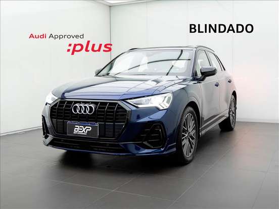 AUDI-Q3-2020