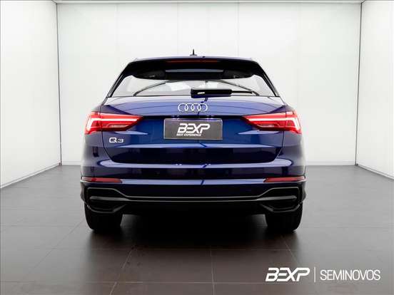 AUDI-Q3-2020