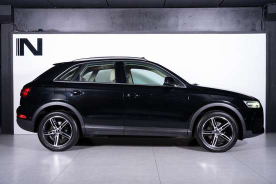 AUDI-Q3-2018