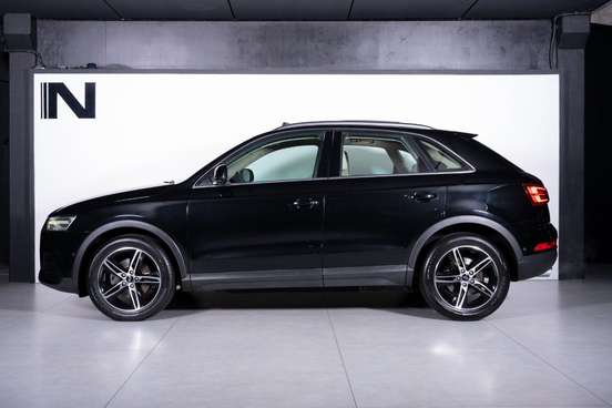 AUDI-Q3-2018