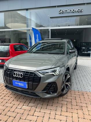 AUDI Q3 2.0 40 TFSI GASOLINA SPORTBACK PERFORMANCE BLACK QUATTRO TIPTRONIC