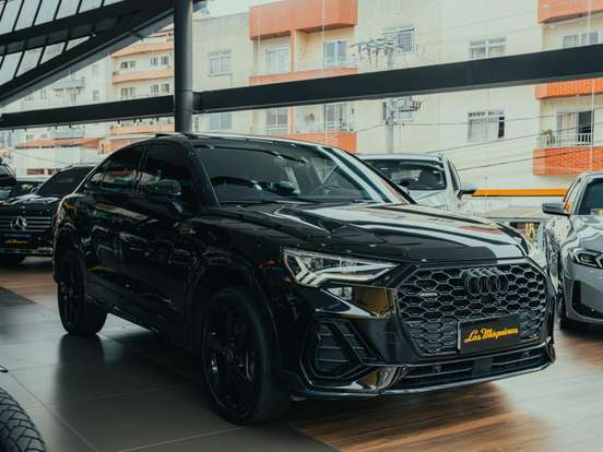 AUDI-Q3-2.0 40 TFSI GASOLINA SPORTBACK PERFORMANCE BLACK QUATTRO TIPTRONIC AUDI-Q3-2022
