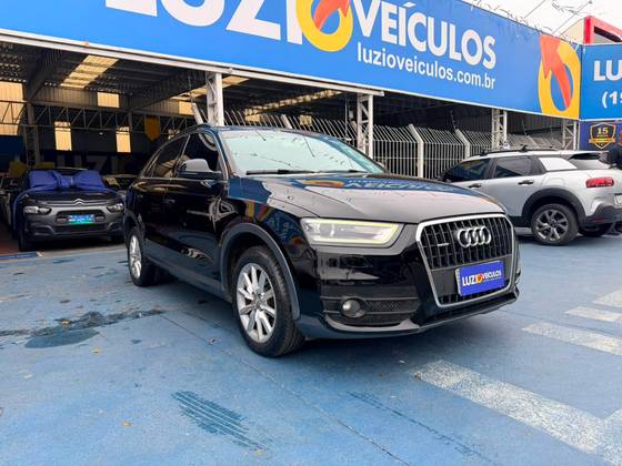AUDI Q3 2.0 TFSI AMBIENTE QUATTRO 4P GASOLINA S TRONIC