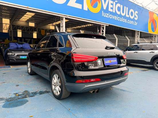 AUDI-Q3-2014