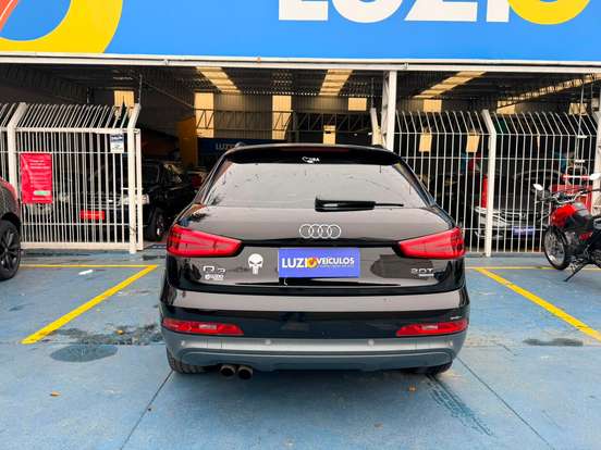 AUDI-Q3-2014