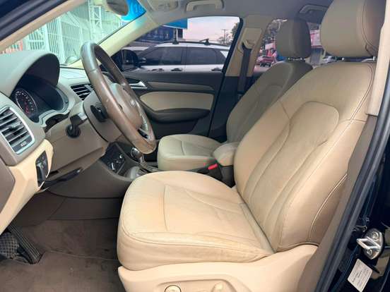 AUDI-Q3-2014