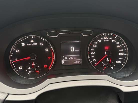 AUDI-Q3-2014