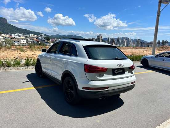 AUDI-Q3-2.0 TFSI AMBIENTE QUATTRO 4P GASOLINA S TRONIC AUDI-Q3-2015