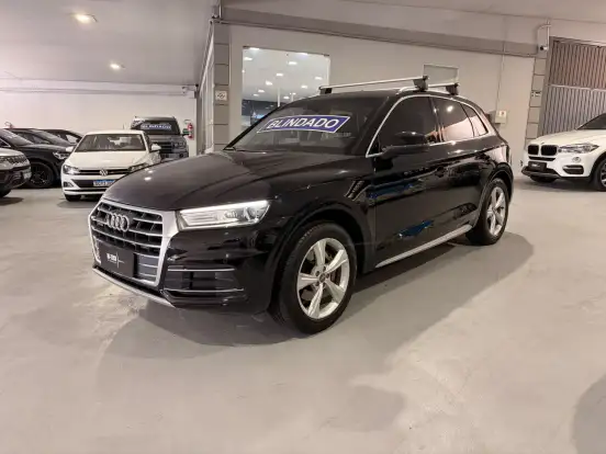 AUDI-Q5-2019