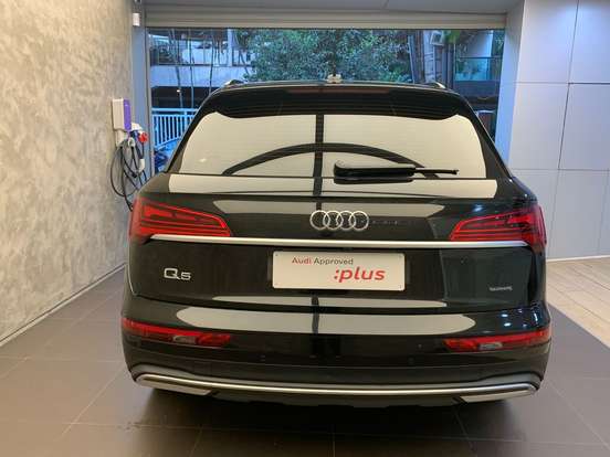 AUDI-Q5-2024
