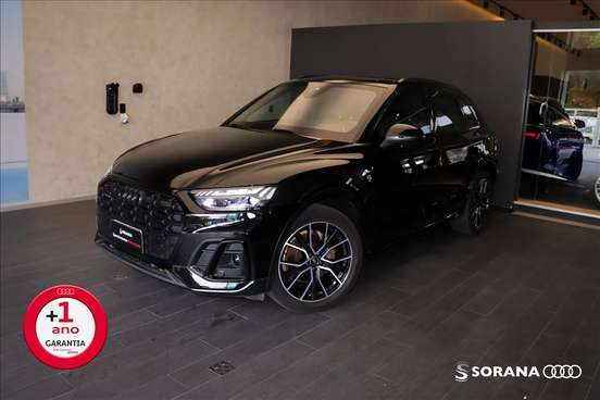 AUDI-Q5-2022