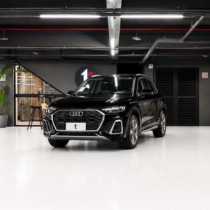 AUDI-Q5-2022