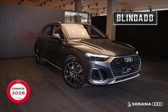 AUDI-Q5-2024