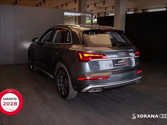 AUDI-Q5-2.0 45 TFSI GASOLINA S-LINE QUATTRO S TRONIC AUDI-Q5-2024