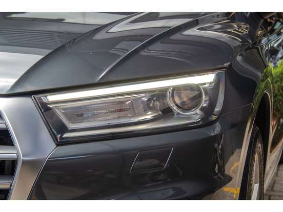 AUDI-Q5-2017