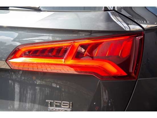 AUDI-Q5-2.0 TFSI GASOLINA AMBIENTE S TRONIC AUDI-Q5-2017