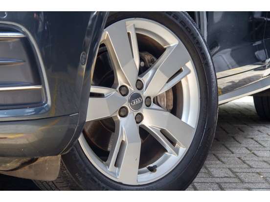 AUDI-Q5-2017