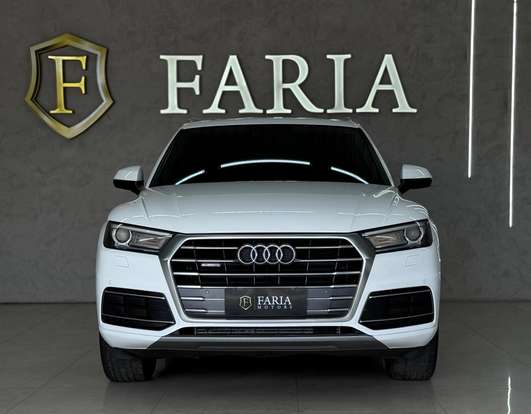 AUDI-Q5-2019