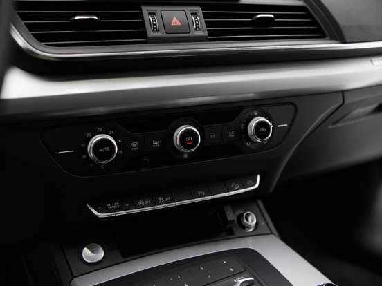 AUDI-Q5-2019