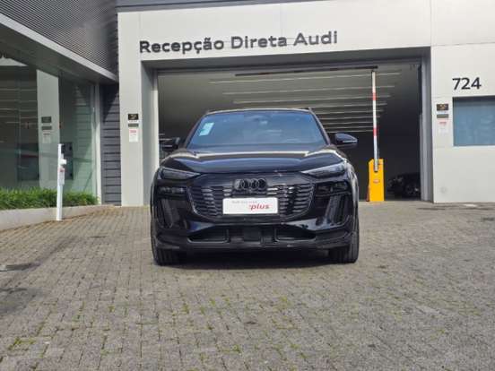AUDI-Q6 E-TRON-2026
