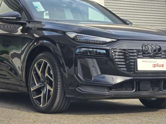 AUDI-Q6 E-TRON-100 KW ELÉTRICO S LINE QUATTRO AUDI-Q6 E-TRON-2026