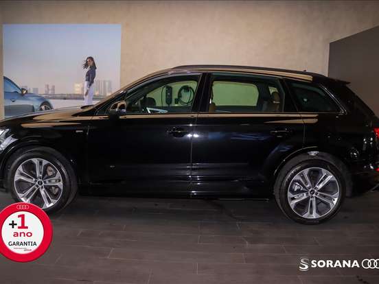 AUDI-Q7-3.0 55 TFSI GASOLINA PERFORMANCE BLACK QUATTRO TIPTRONIC AUDI-Q7-2023
