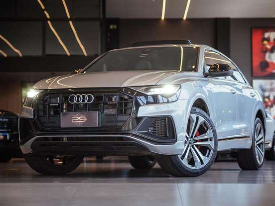 AUDI-Q8-3.0 TFSI GASOLINA PERFORMANCE BLACK QUATTRO TIPTRONIC AUDI-Q8-2023