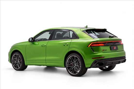 AUDI-RS Q8-2023